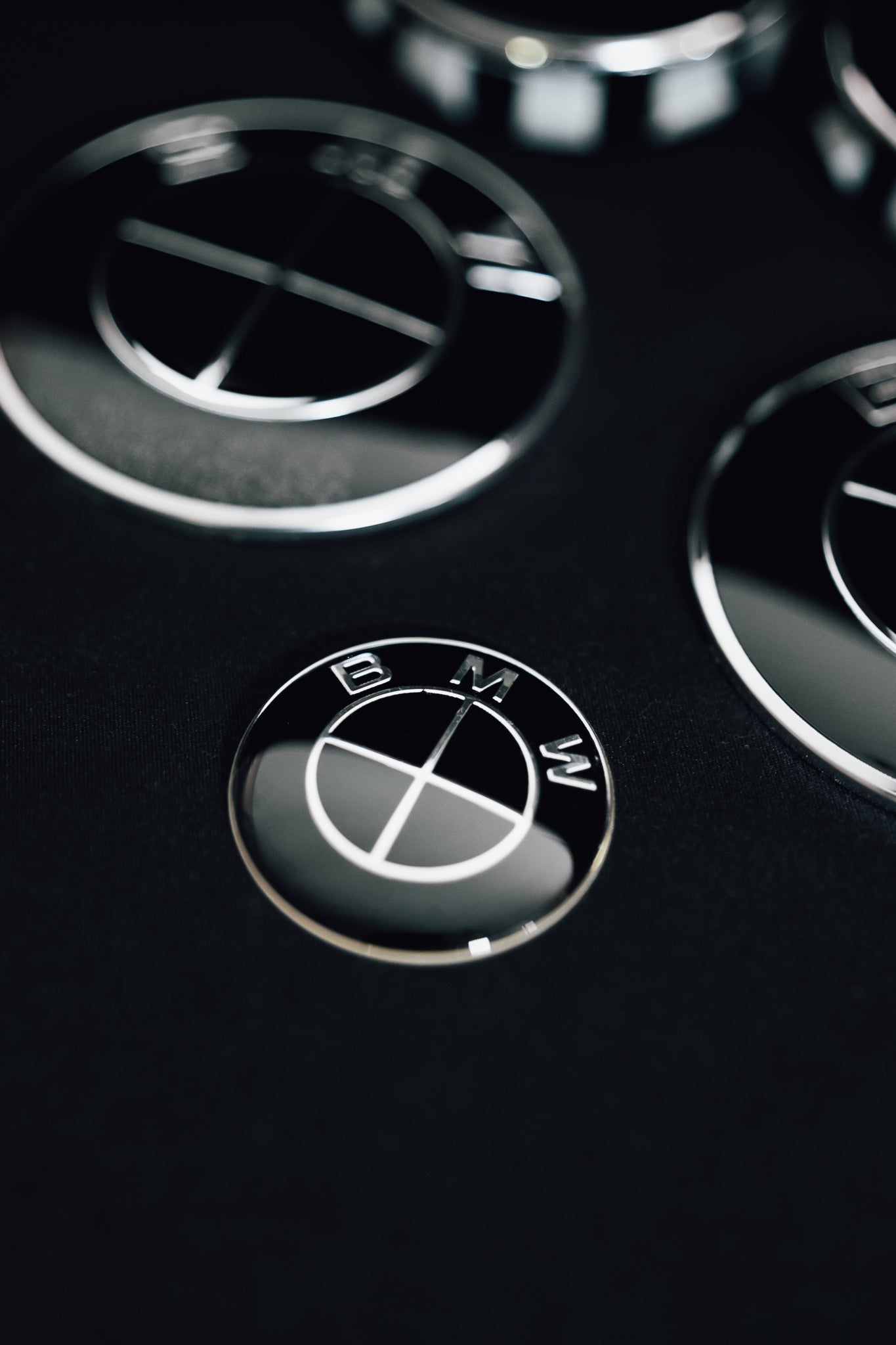 Black Badge Set – 7 Piece Kit
